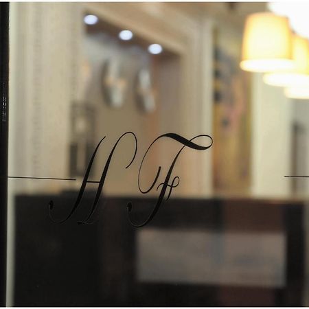Hotel & Restaurant Farid Dakar Exterior photo