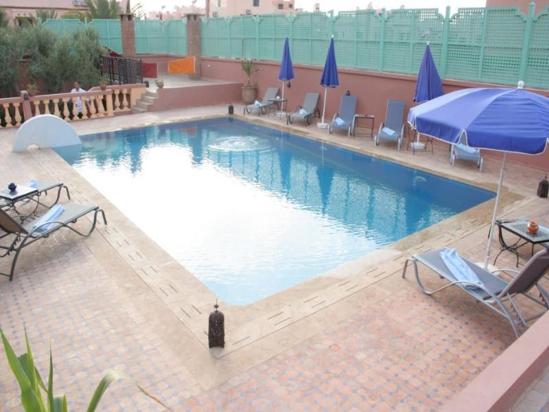 Hotel & Restaurant Farid Dakar Exterior photo