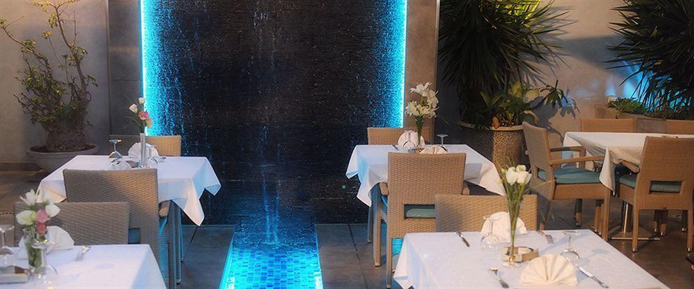 Hotel & Restaurant Farid Dakar Exterior photo