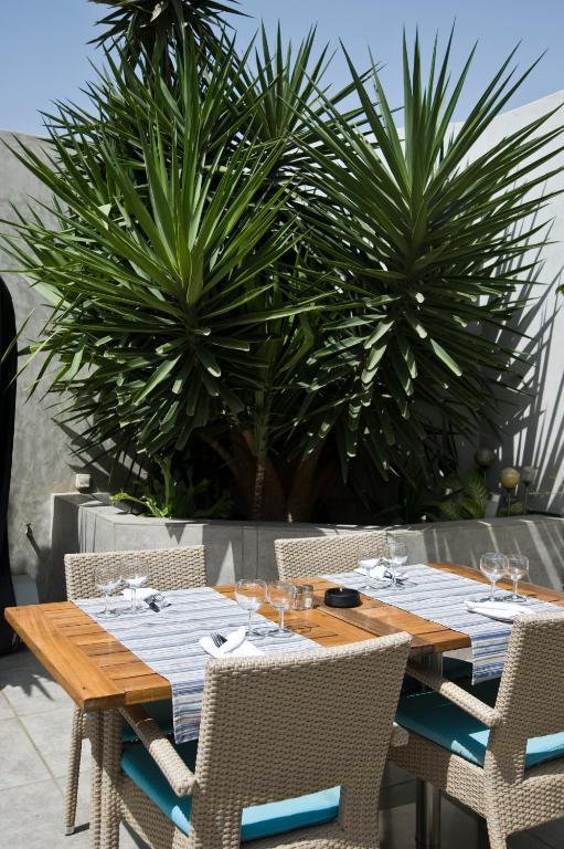 Hotel & Restaurant Farid Dakar Exterior photo